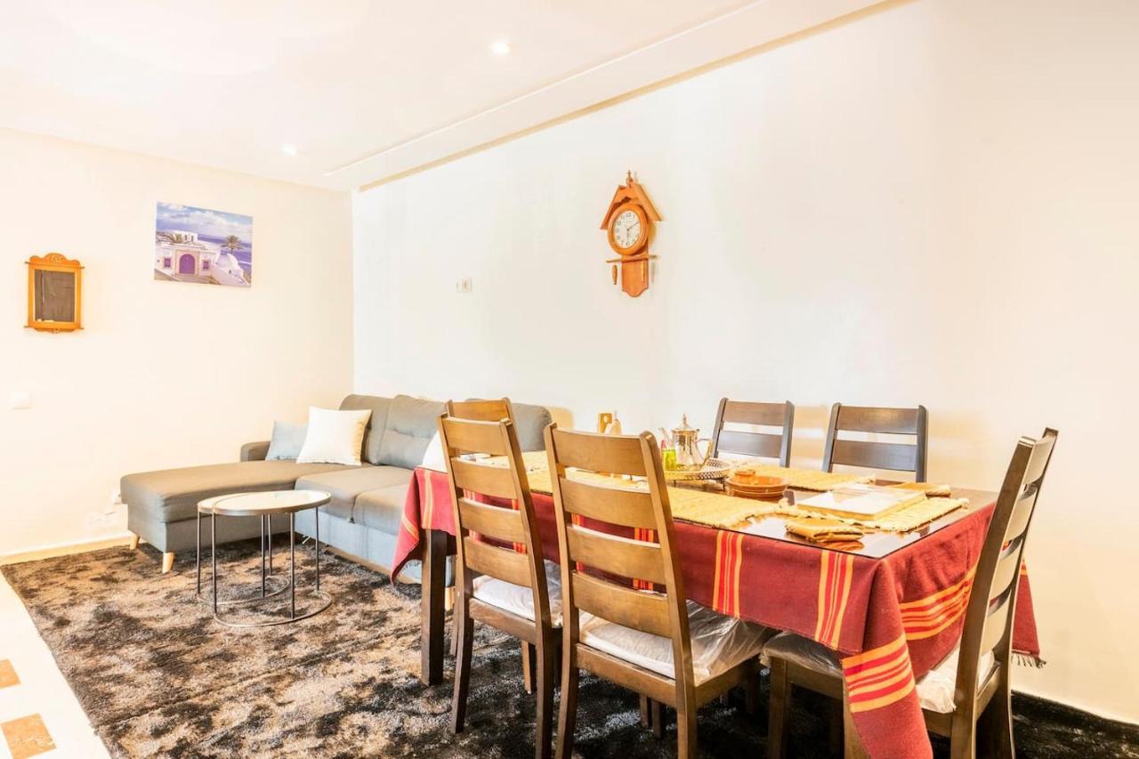 Apartment With Parking In Rabat Central Location Bagian luar foto
