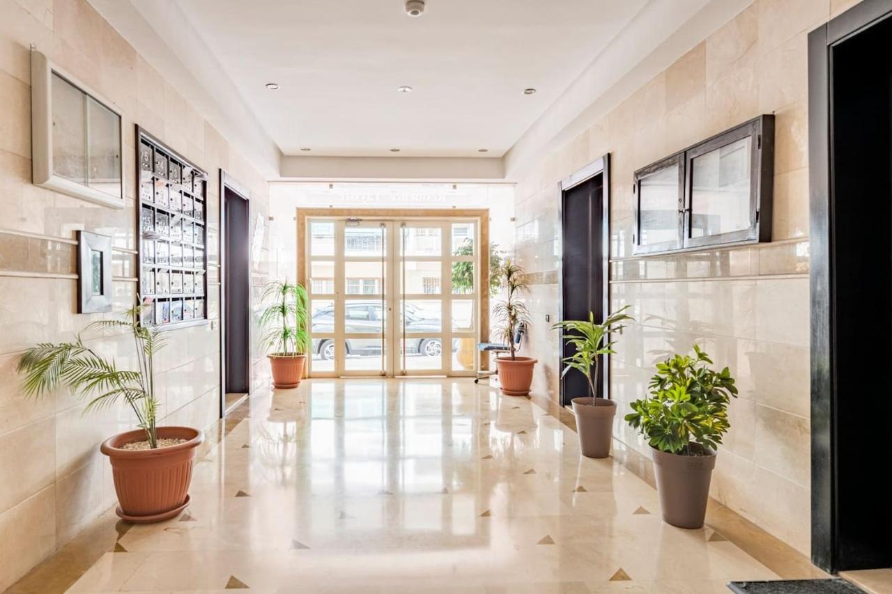 Apartment With Parking In Rabat Central Location Bagian luar foto